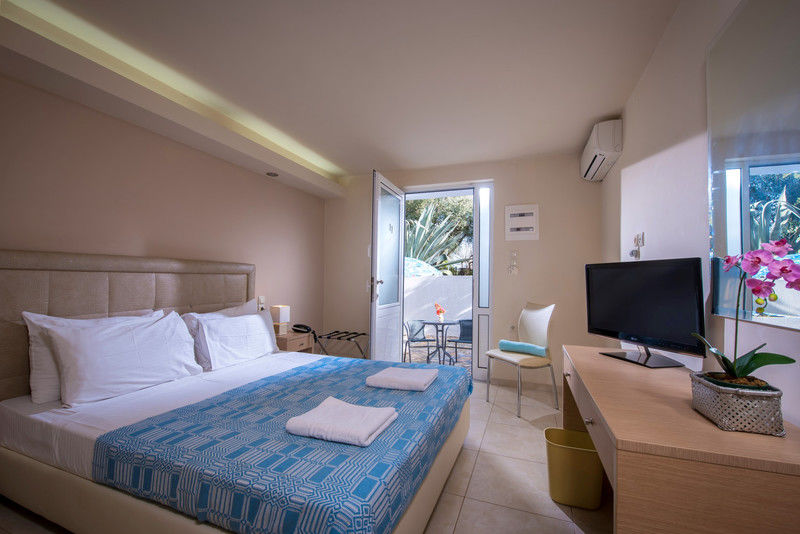 Hotel Oasis Beach (Adults Only) Anissaras Dış mekan fotoğraf