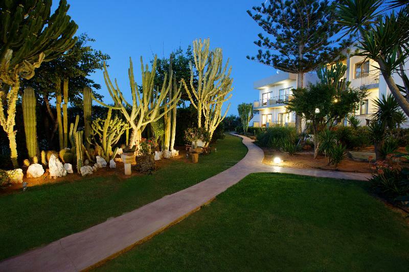 Hotel Oasis Beach (Adults Only) Anissaras Dış mekan fotoğraf